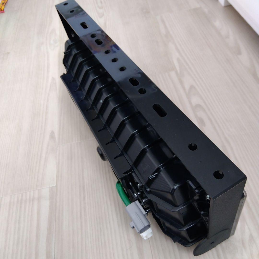 小糸製、3連シーケンシャルテールランプ