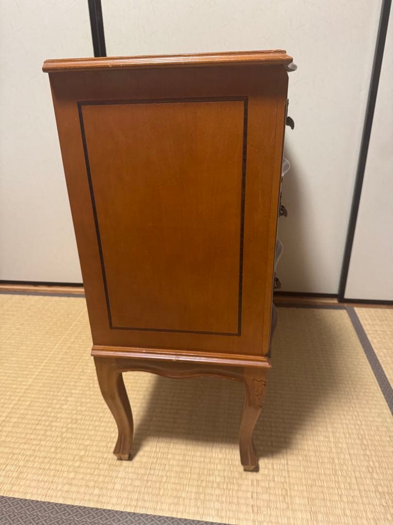 イタリア製3段チェスト 象嵌 猫脚 アンティーク