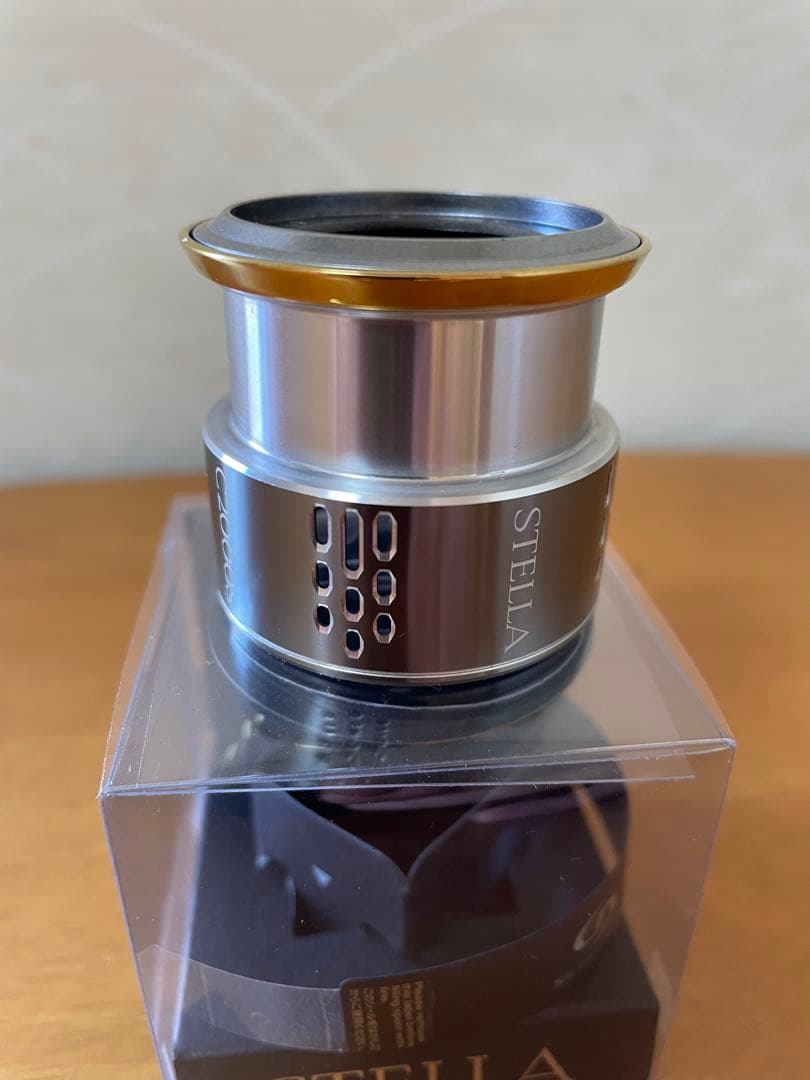 18ステラC2000S 純正スプール O/H済 美品