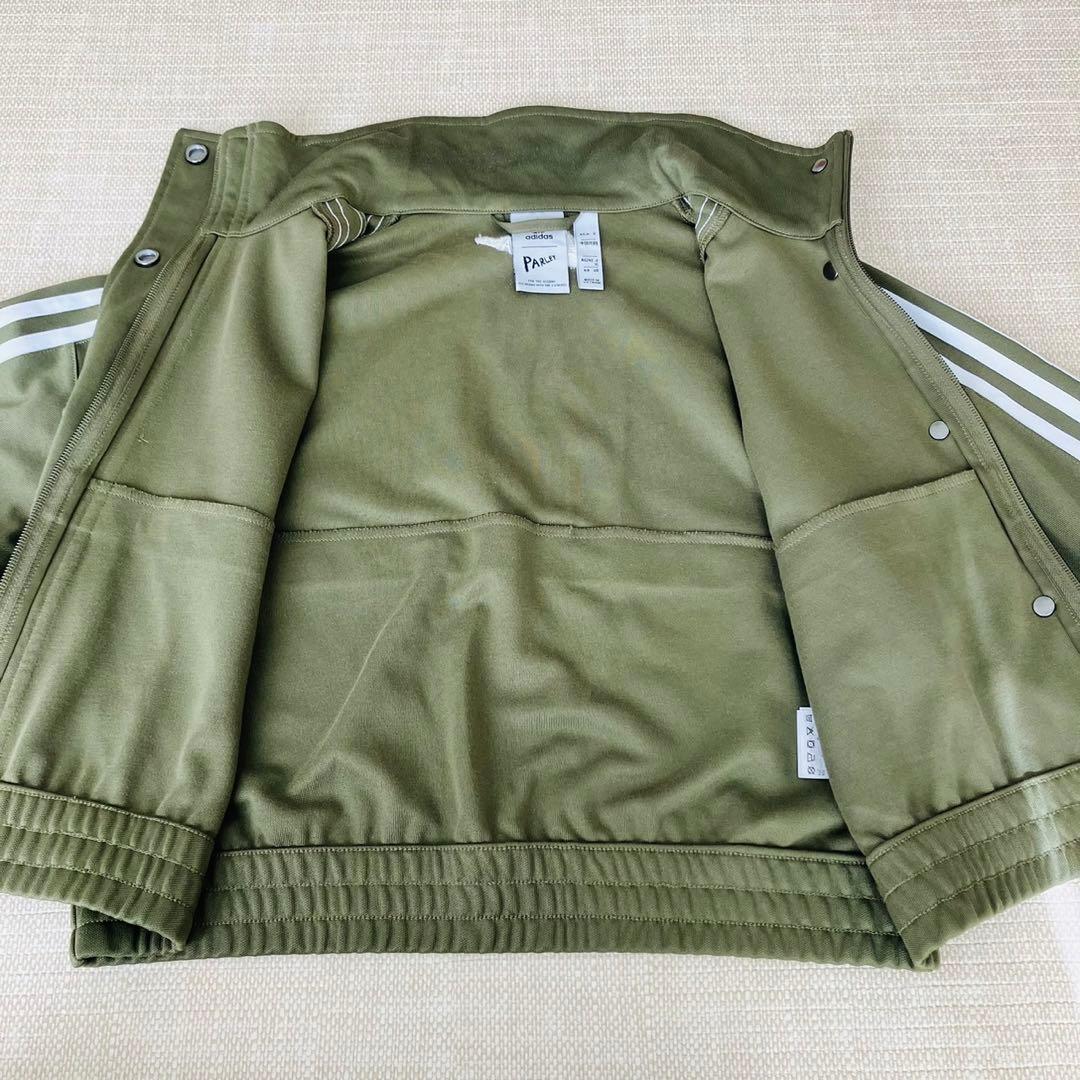 【美品】アディダス パーリィ トラックジャケット ショート丈 くすみグリーン