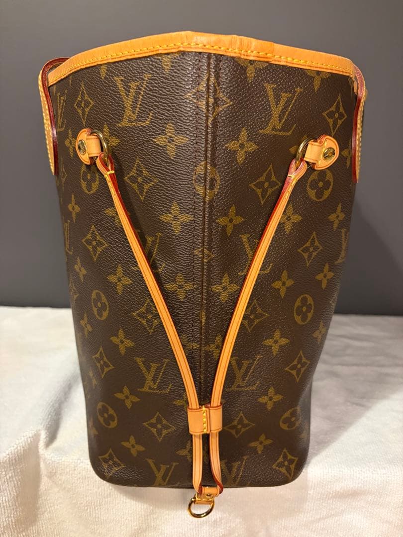 交渉早い者勝ち　美品Louis Vuitton ネヴァーフルMM トートバッグ