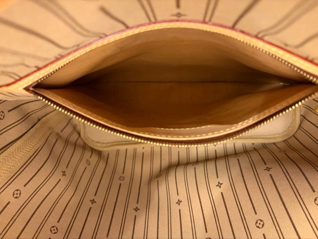 交渉早い者勝ち　美品Louis Vuitton ネヴァーフルMM トートバッグ