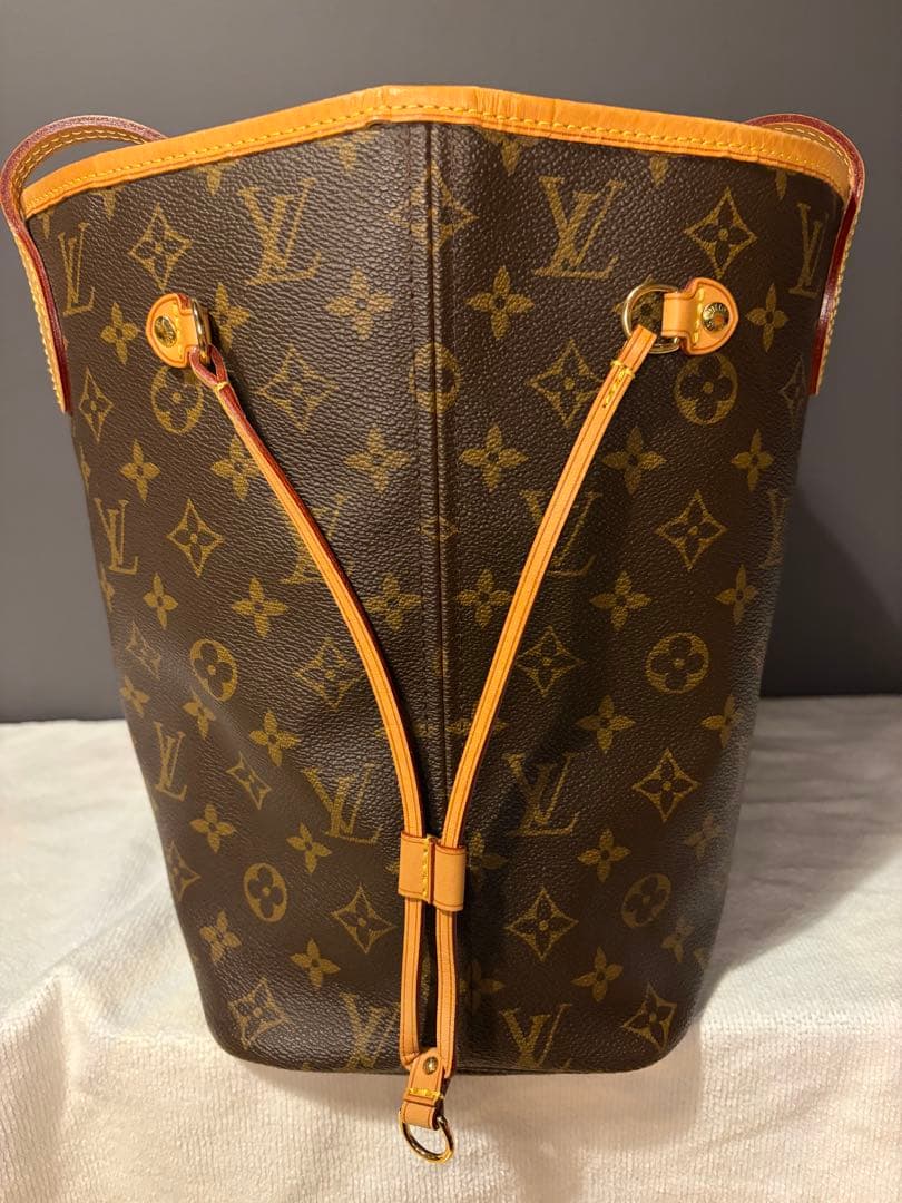 交渉早い者勝ち　美品Louis Vuitton ネヴァーフルMM トートバッグ