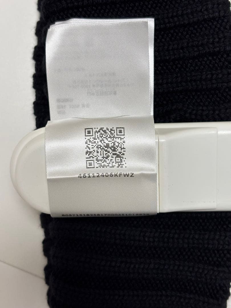 ね*こ様 Moncler 黒 ニット帽