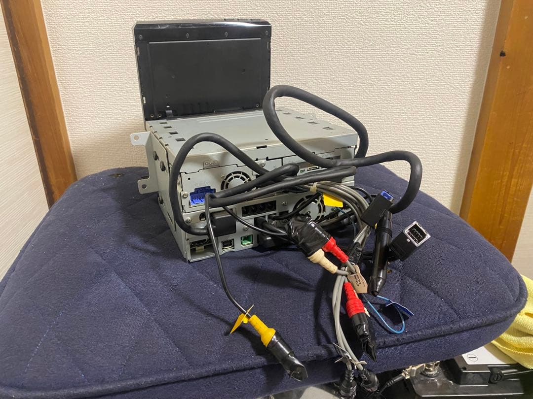 カーナビ carrozzeria AVIC-VH0099