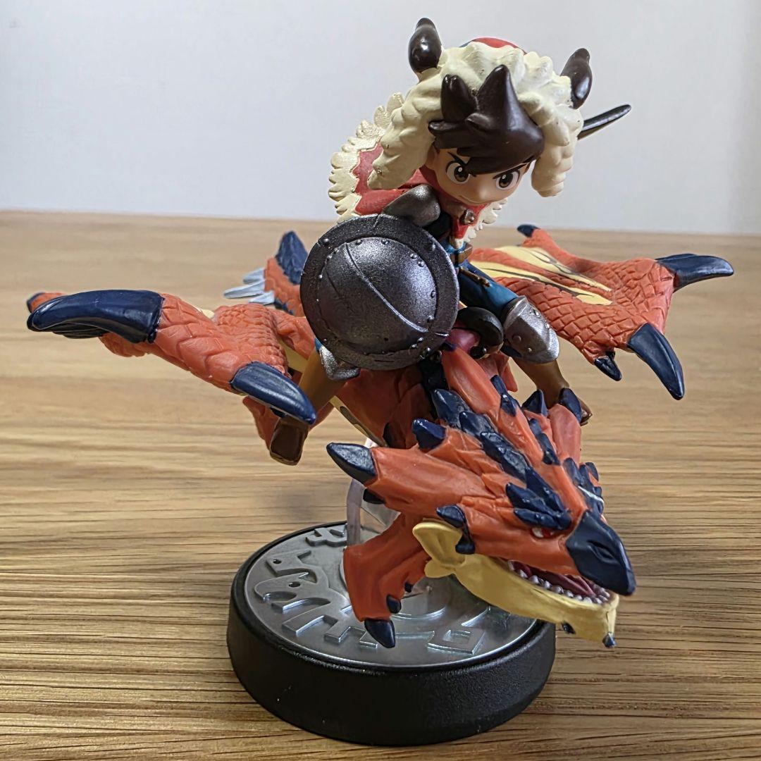 モンスターハンター amiibo アミーボ 隻眼のリオレウス＆ライダー 男の子