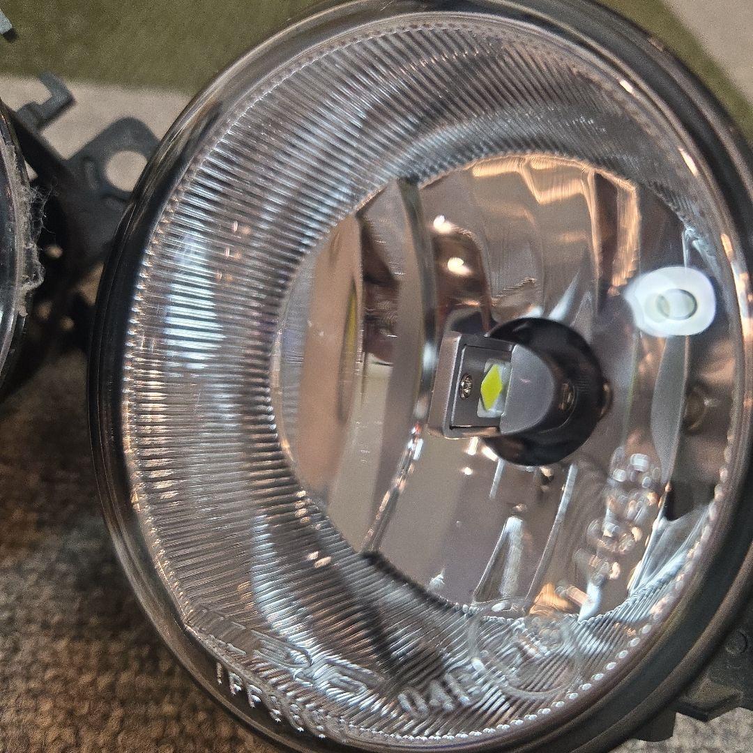 後期デリカD5　IPF製フォグクリアー101FL　ロイヤルガードバルブ付き