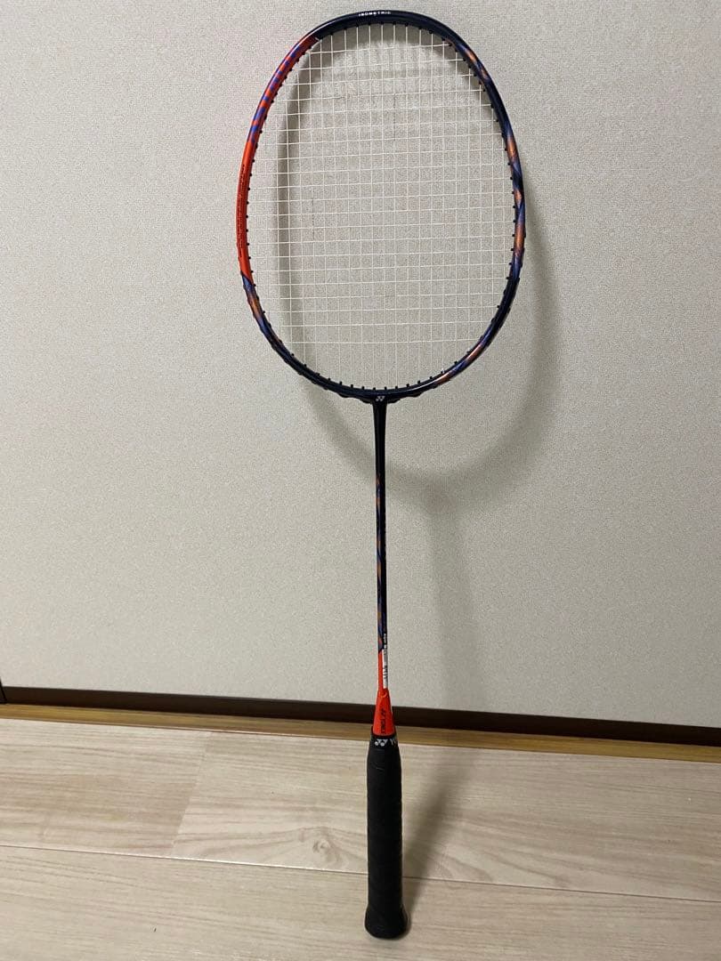 YONEX ASTROX 77 PRO バドミントンラケット