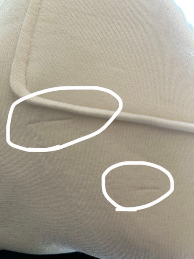 ホワイトフード付きジャケット＆ジョガーパンツセット