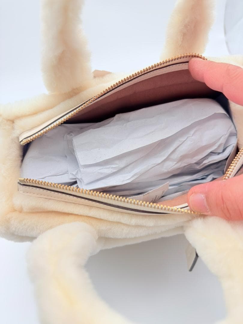 未使用✨箱付 COACH カーゴ 26 トートバッグ ファー ホワイト 2WAY