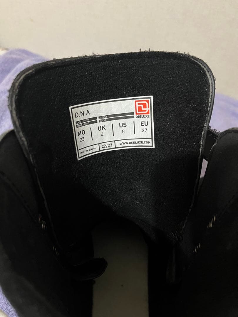 ディーラックス　DEELUXE DNA スノーボードブーツ 23.0