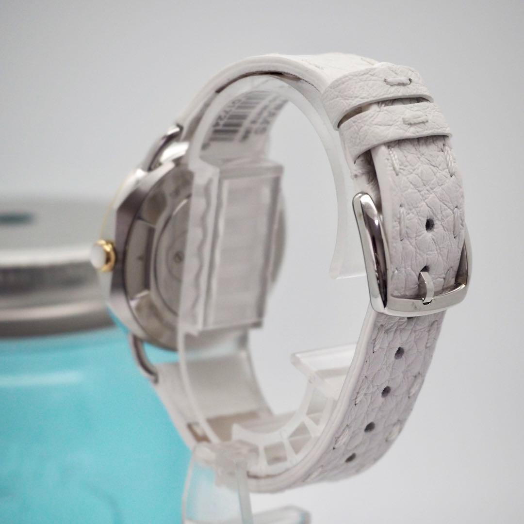 専用134【未使用】FENDI セレリア　完備品　ダイヤ レディース　ゴールド