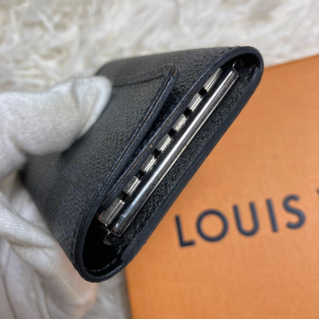 【極美品】ルイヴィトン＊ダミエグラフィット6連キーケース N62662