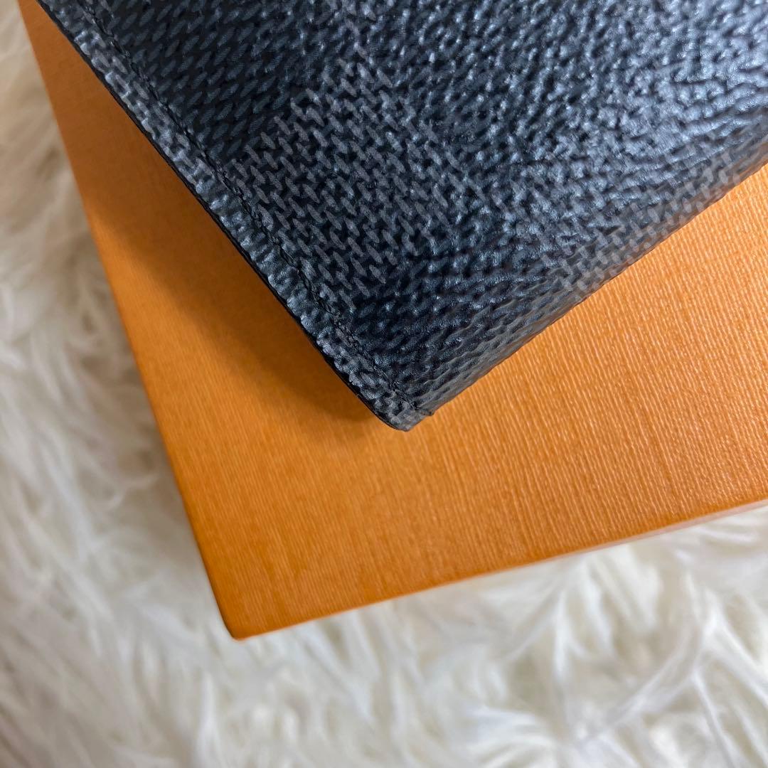 【極美品】ルイヴィトン＊ダミエグラフィット6連キーケース N62662