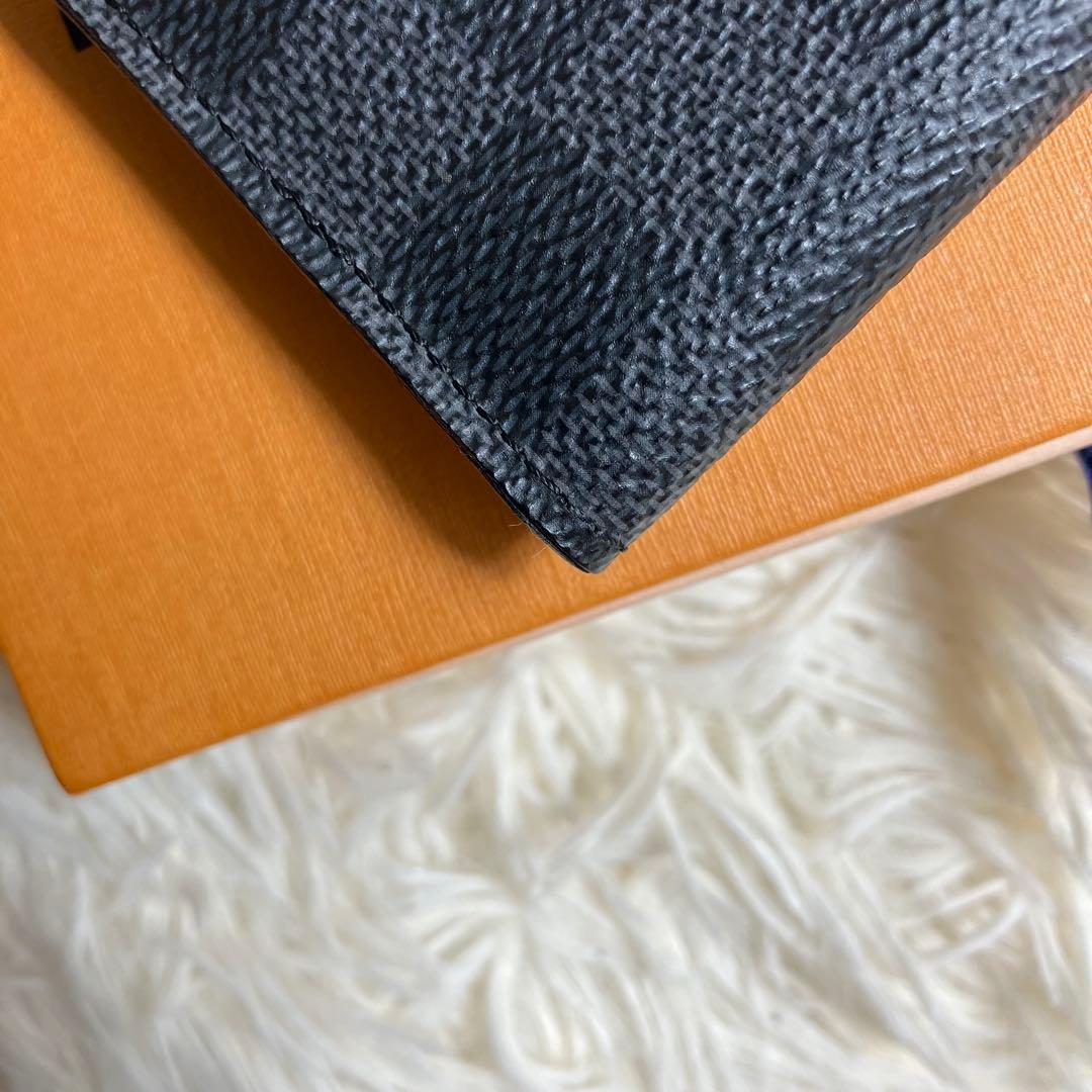 【極美品】ルイヴィトン＊ダミエグラフィット6連キーケース N62662