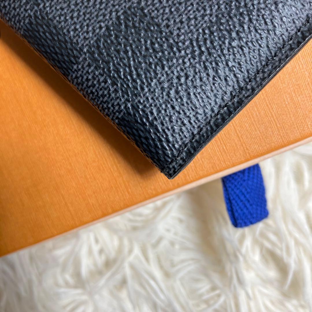 【極美品】ルイヴィトン＊ダミエグラフィット6連キーケース N62662