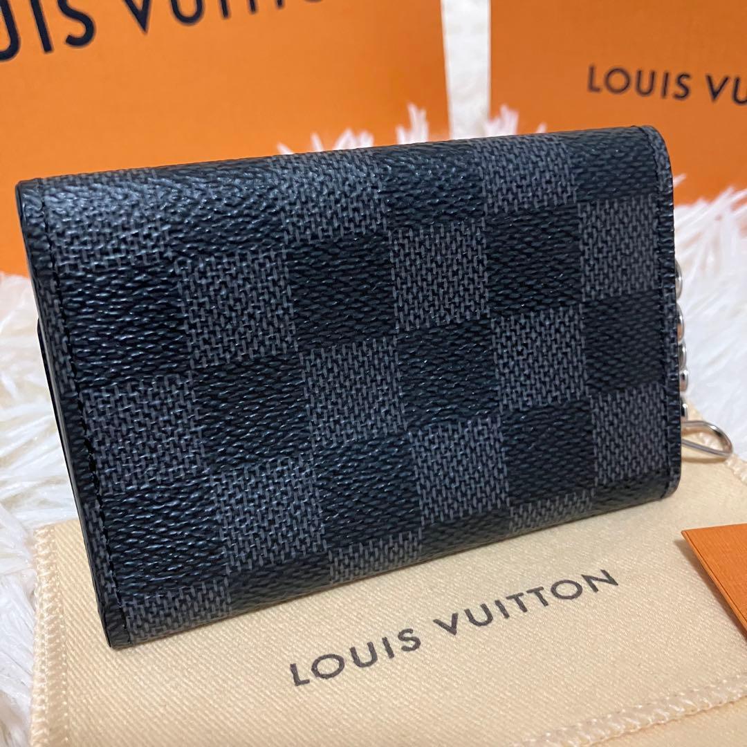 【極美品】ルイヴィトン＊ダミエグラフィット6連キーケース N62662