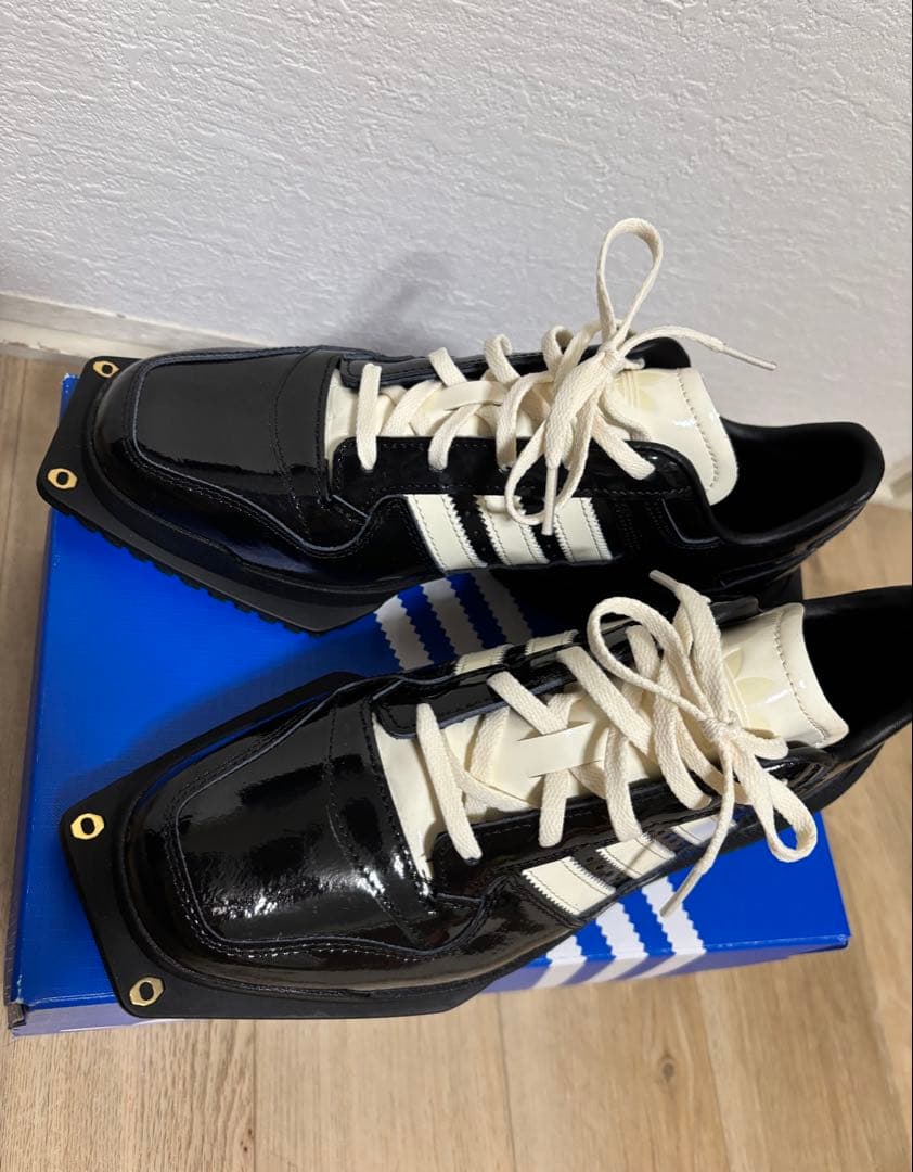 【新品未使用】adidas FORUM SQ W