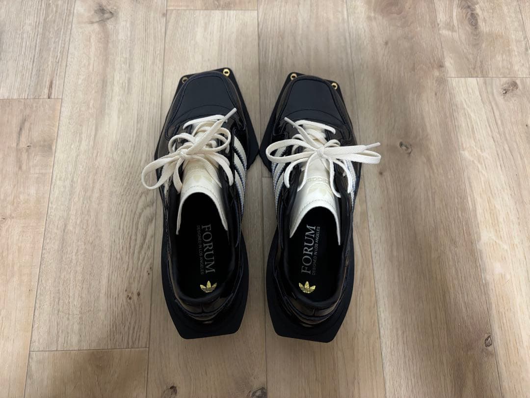 【新品未使用】adidas FORUM SQ W