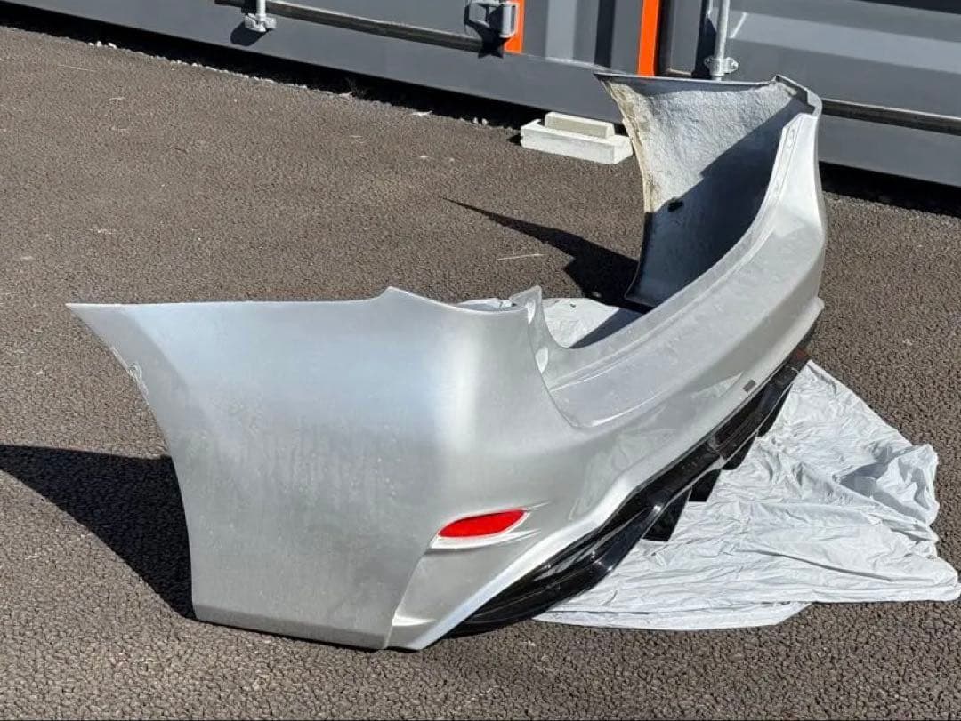 シルクブレイズ バンパー プリウスα ジャンク