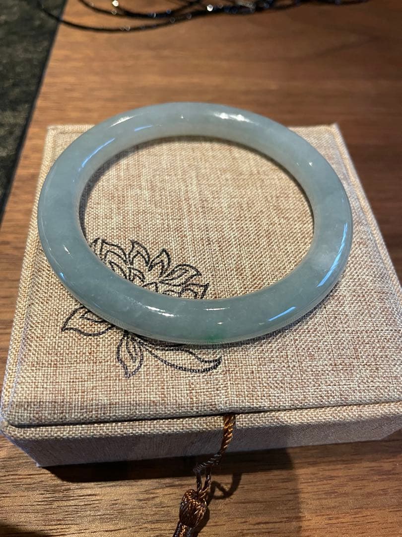 専用　ミャンマー本翡翠　バングル　64mm