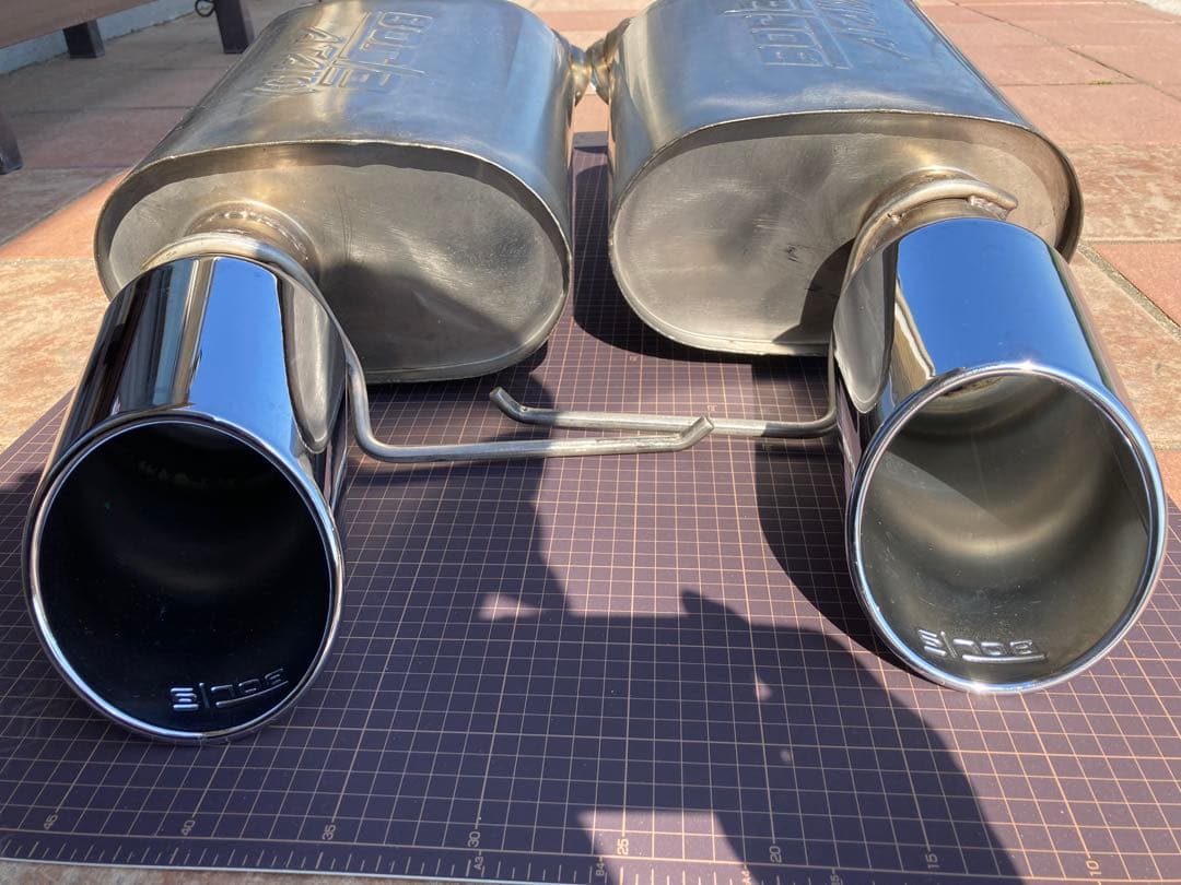 フォード マスタング V8用ボーラーマフラーATAK