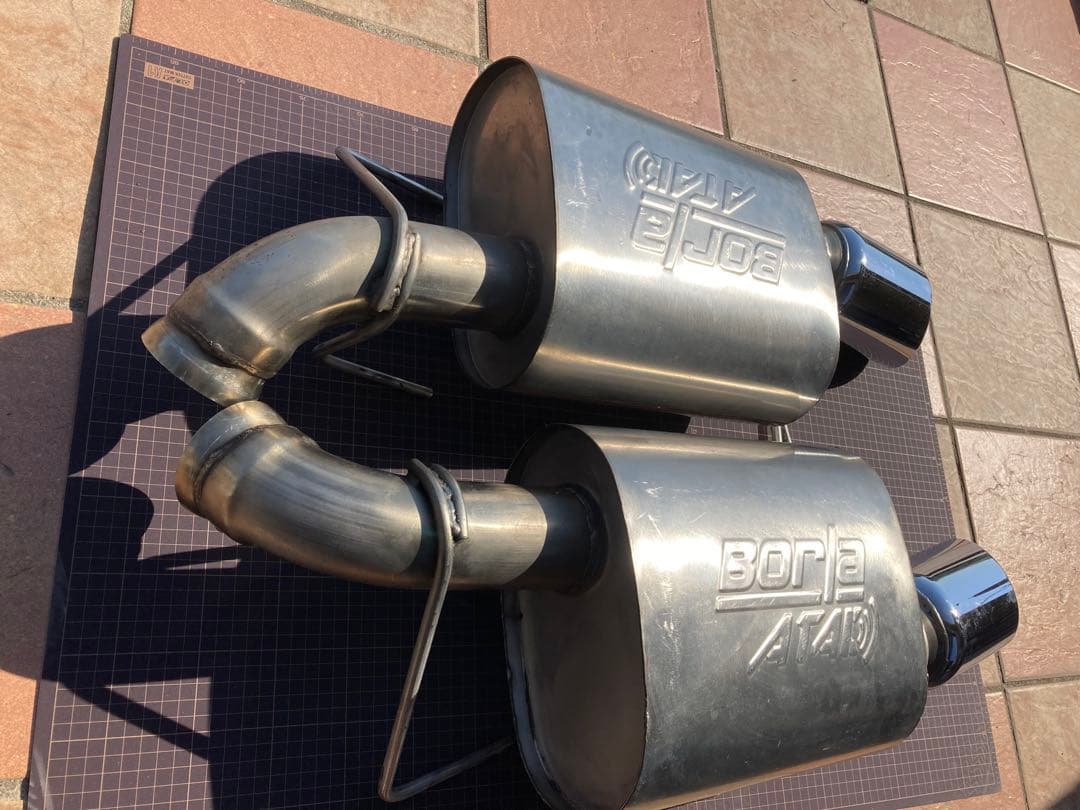フォード マスタング V8用ボーラーマフラーATAK