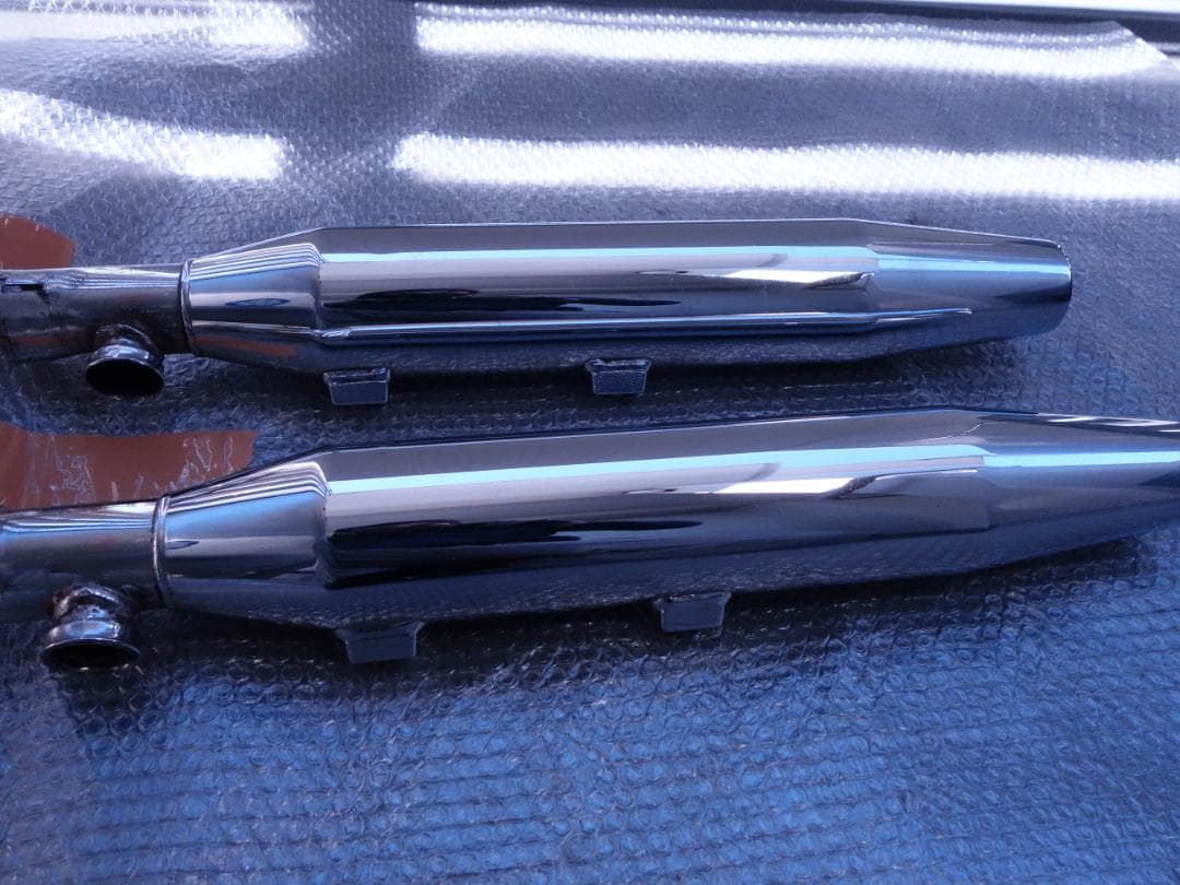 ハーレー　スポーツスター　北米純正マフラー　12mmパンチアウト　スリップオン