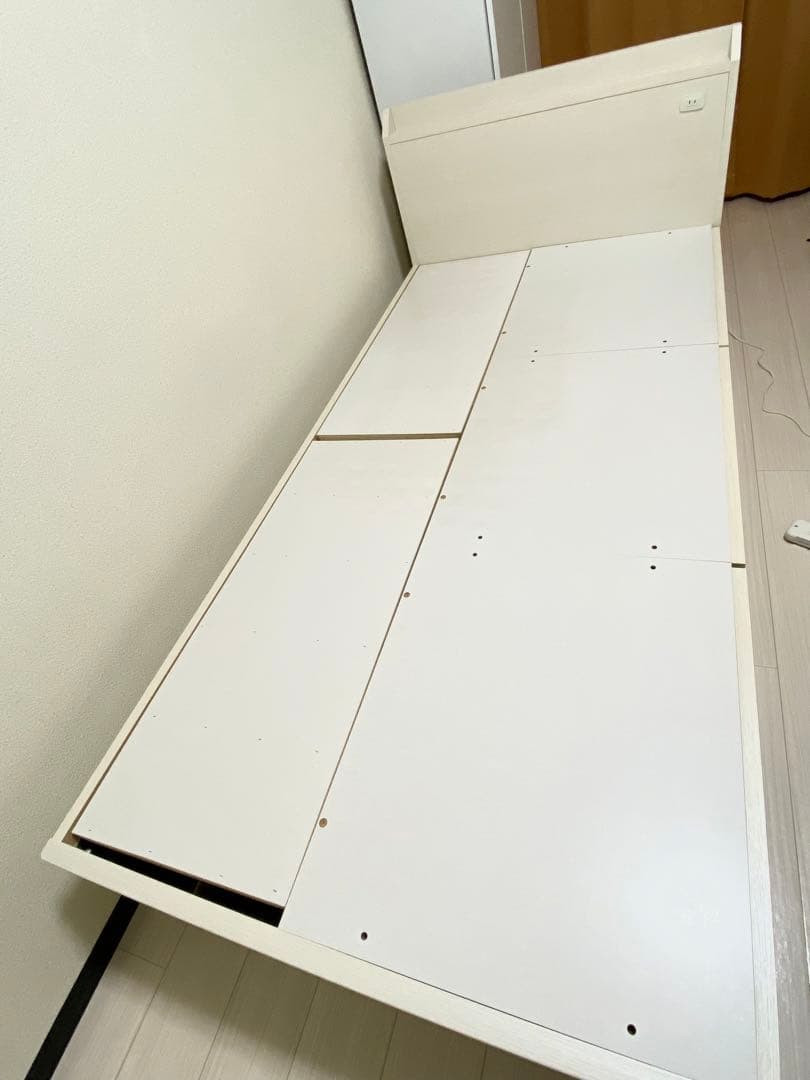 シングルベッドフレーム(ジオ チェスト40J WW)