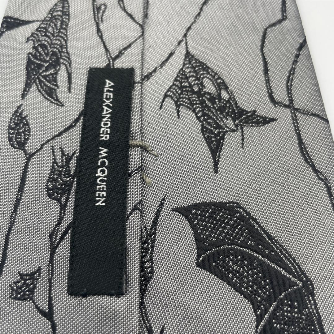 【AlexanderMcQueen（アレキサンダーマックイーン）】シルクネクタイ