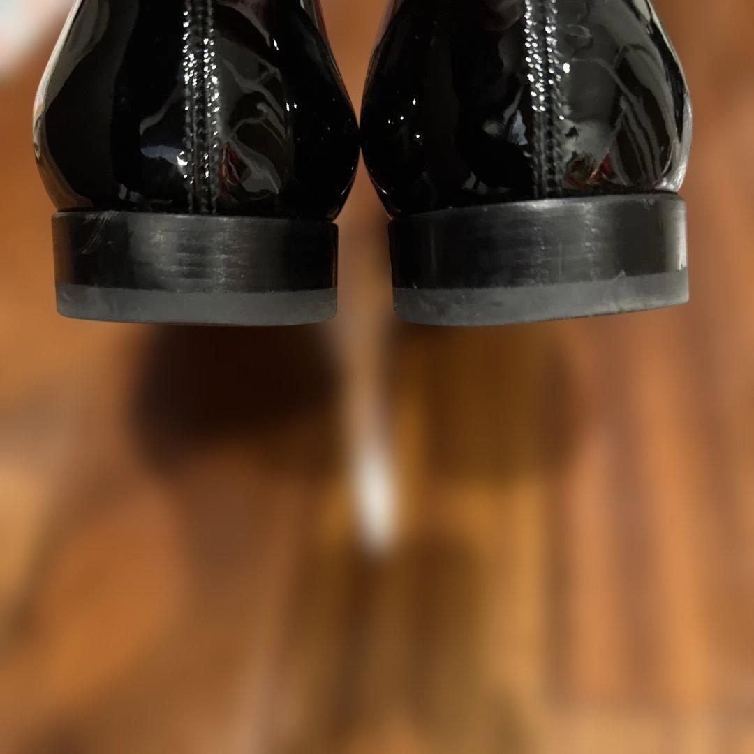 サイズ41 1/2 クリスチャンルブタン エナメルローファー 黒