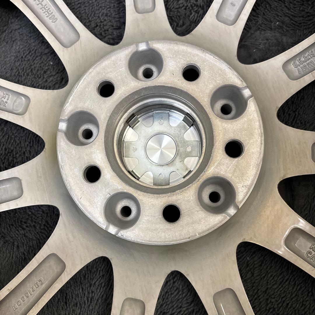 魔枠希少カールソン 1/11 19インチ 114.3 5穴8.5jフロント