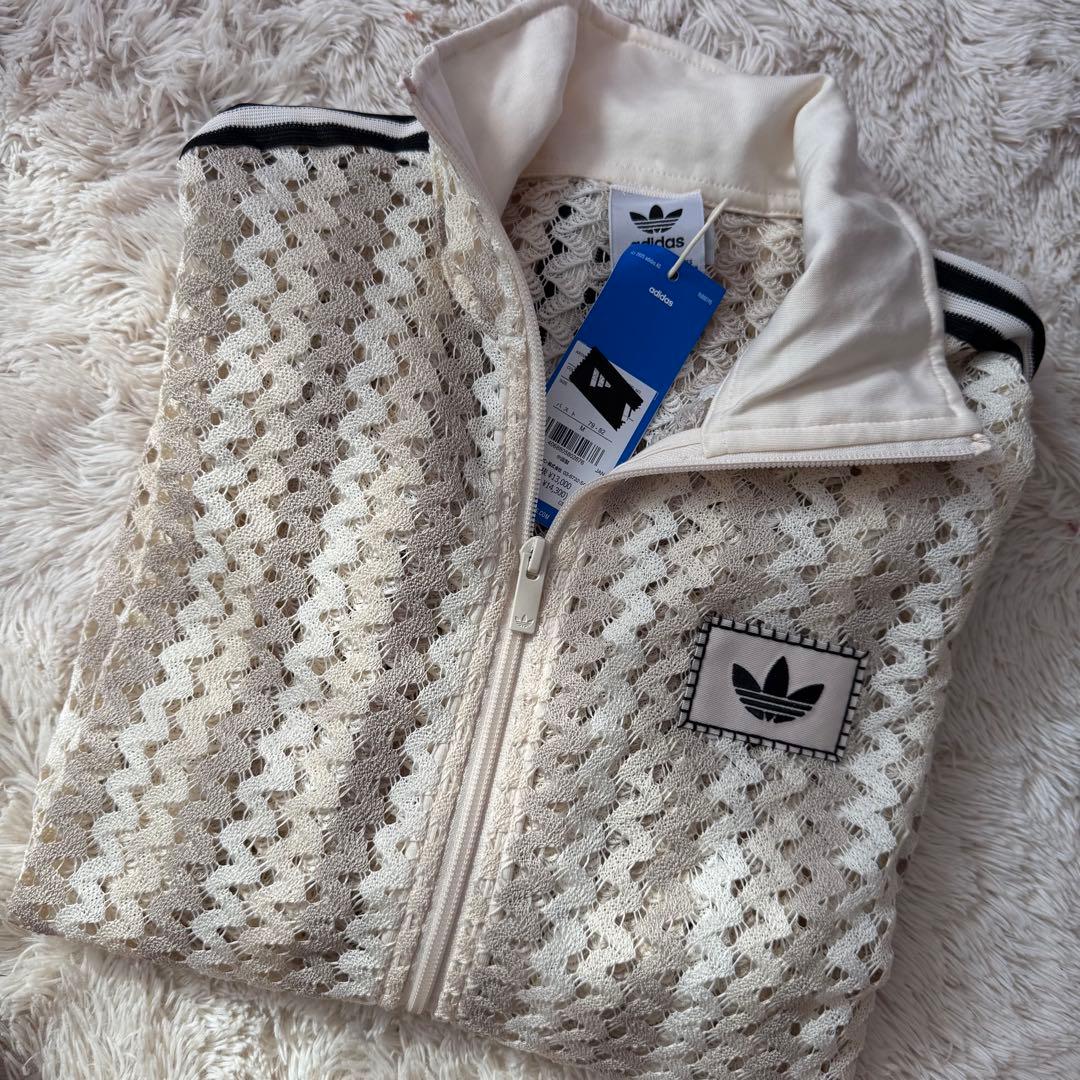 新品　タグ付き　アディダス サマーグローファイヤーバードトラックトップ