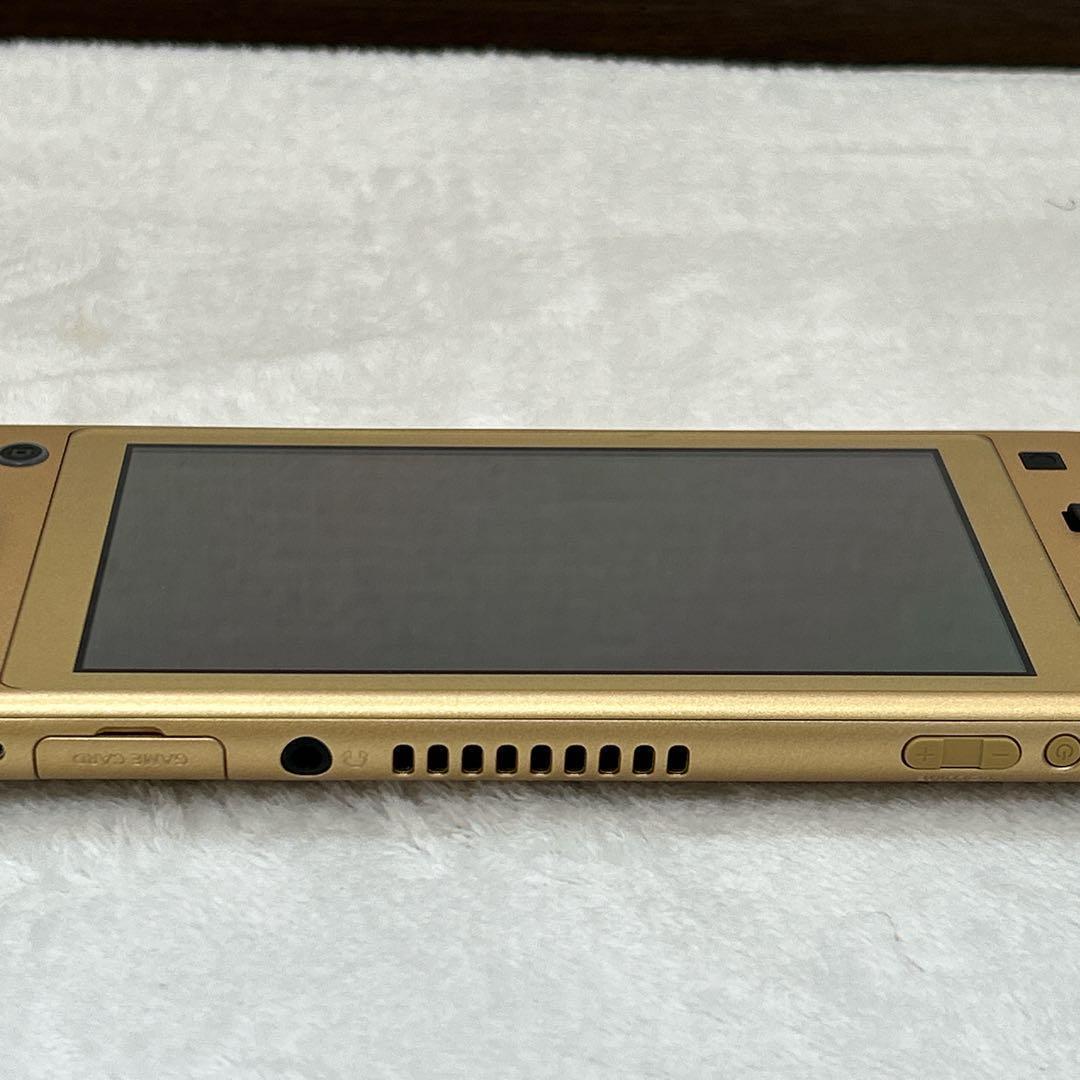 Nintendo Switch Lite 本体 HYRULE EDITION