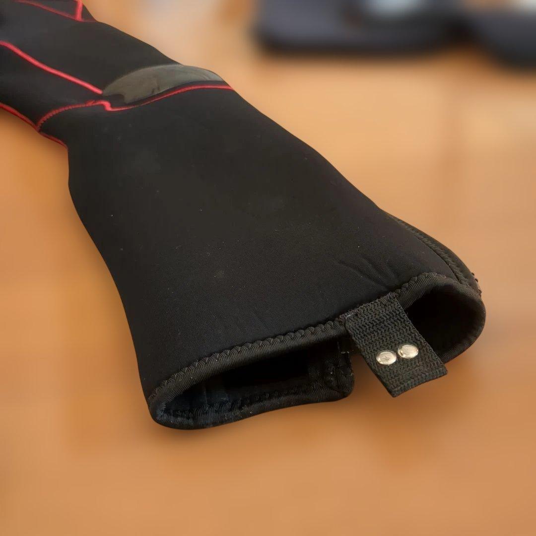 【Mサイズ】mazume x AIMS ウェットスーツ 3点セット