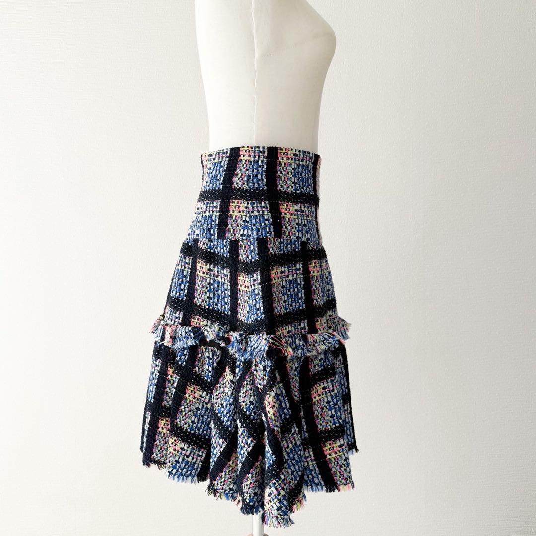 美品 CHANEL 09P ミックスツイードフレアスカート ロゴプレート 42