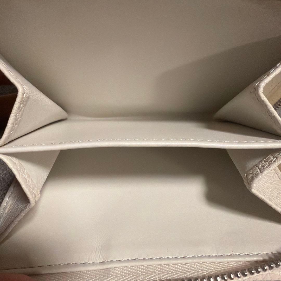 PRADA　折りたたみ財布　今週限定価格