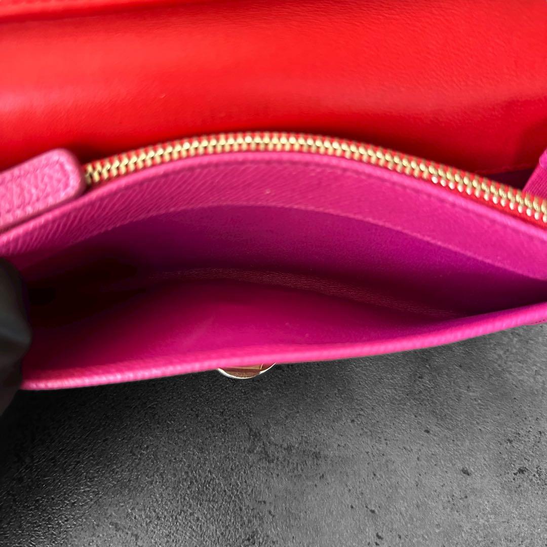 希少✨BVLGARI ビーゼロワン　サフィアーノレザー　二つ折り長財布　ピンク