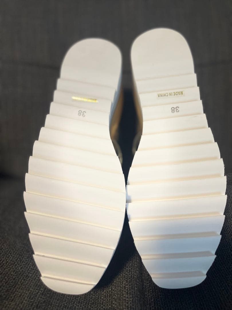 大人気　ジェフリーキャンベル　シャーク厚底シューズ シルバー 即完売カラーY2K