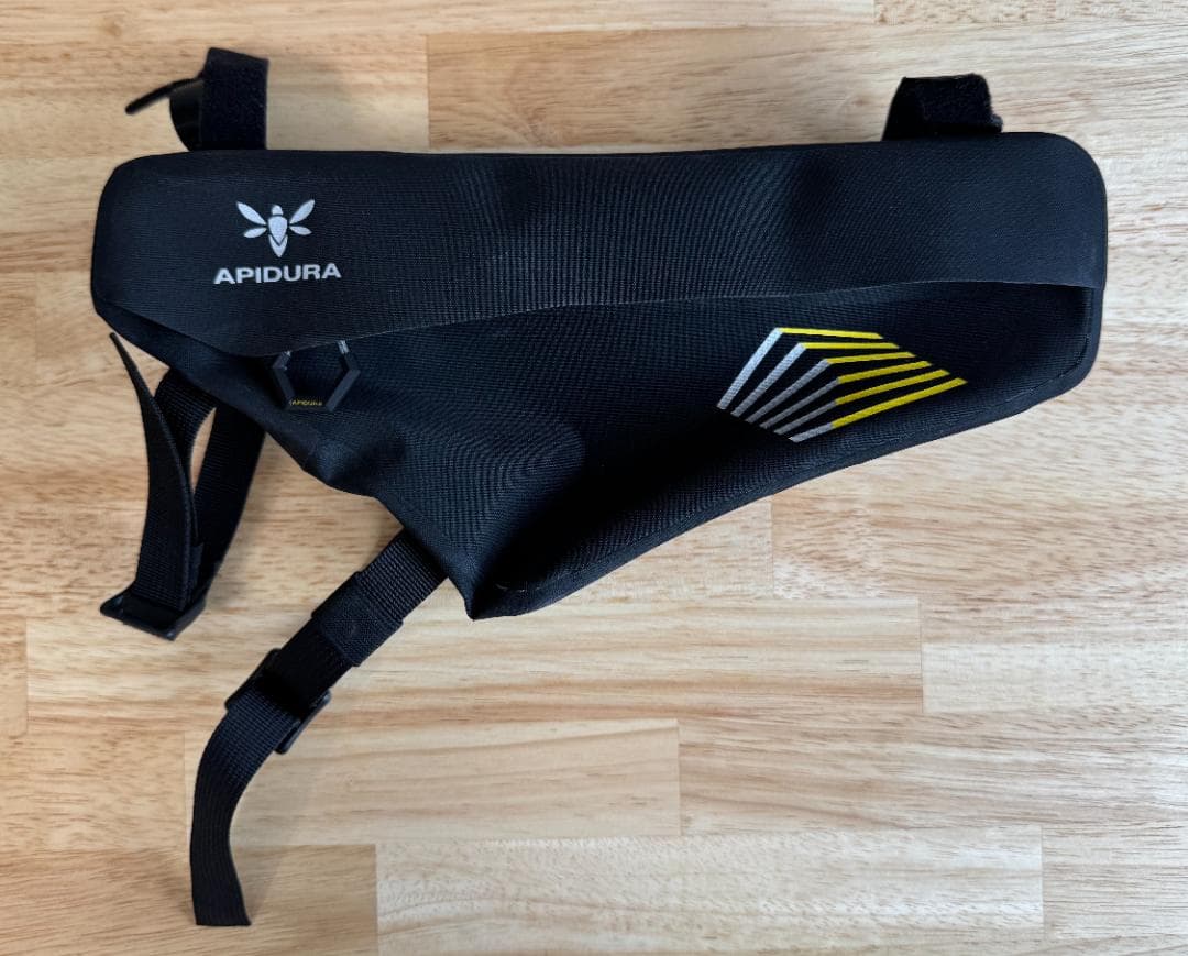 アクセサリー APIDURA FRAME PACK 2.4L