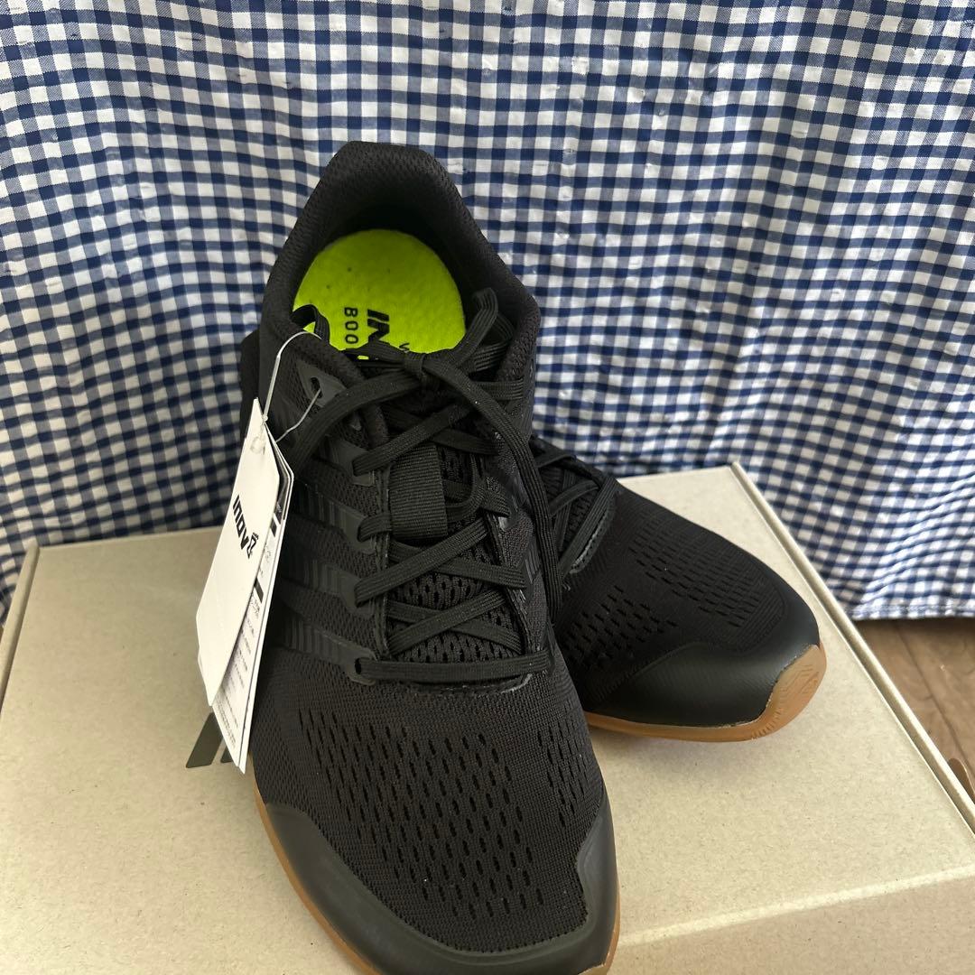 てててて様　　　　ジムトレーニングシューズ