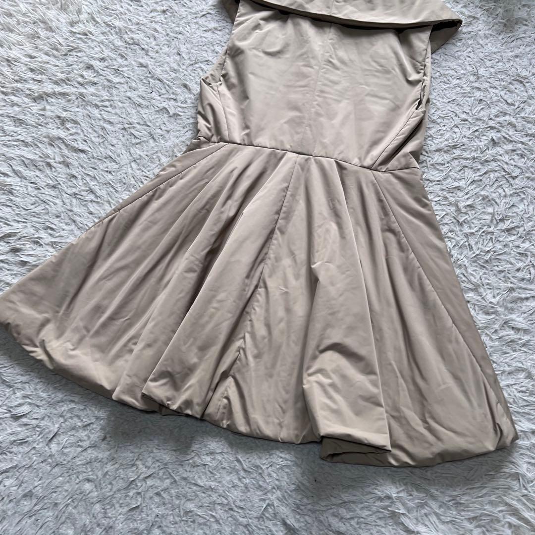 美品 フォクシー ラッフルシェイプ 中綿ロング ジレ コート 女優襟 40