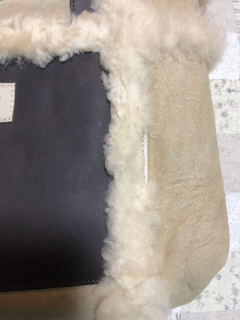 UGG シープスキン トートバッグ