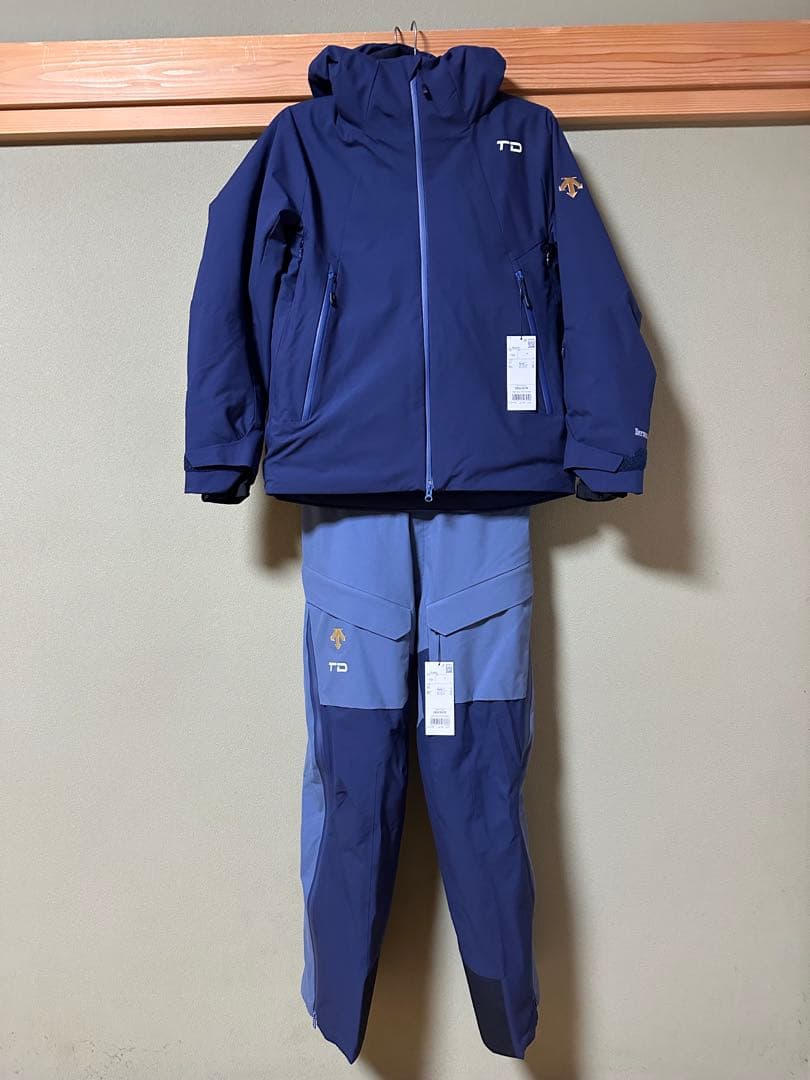 TD スキーウェア 上下セット ネイビー　チームデサント　デサントメイト