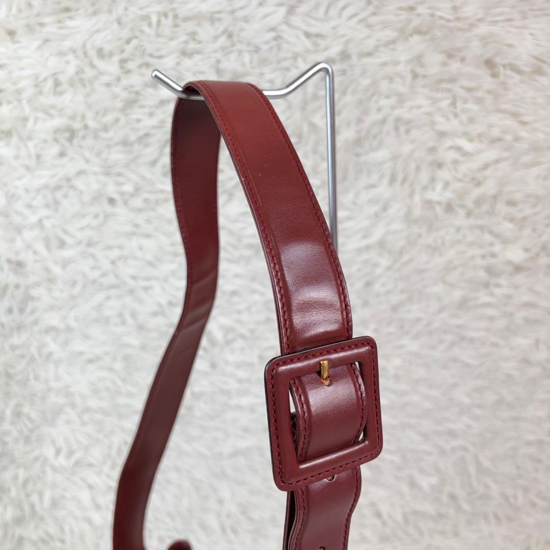 美品✨カルティエ マストライン ショルダーバッグ ターンロック レディース