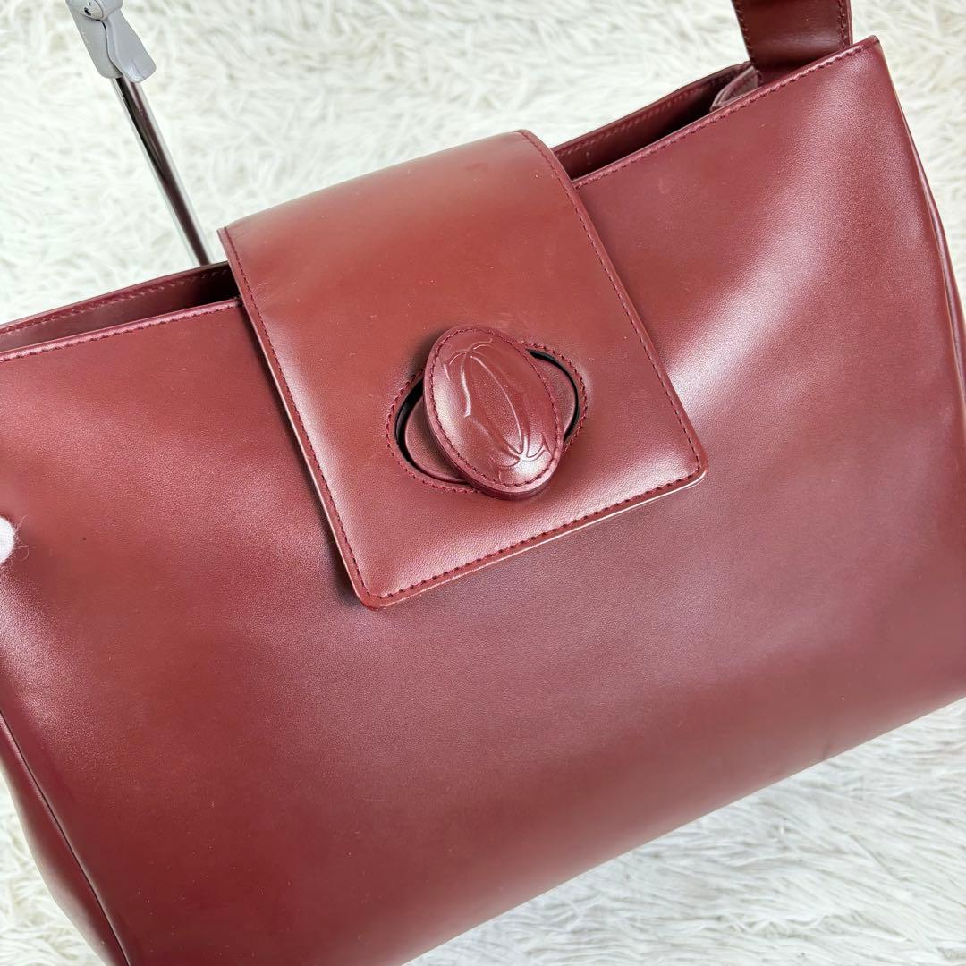 美品✨カルティエ マストライン ショルダーバッグ ターンロック レディース