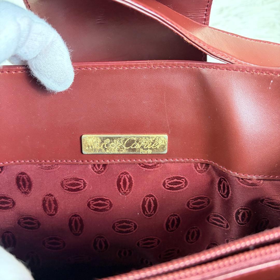 美品✨カルティエ マストライン ショルダーバッグ ターンロック レディース