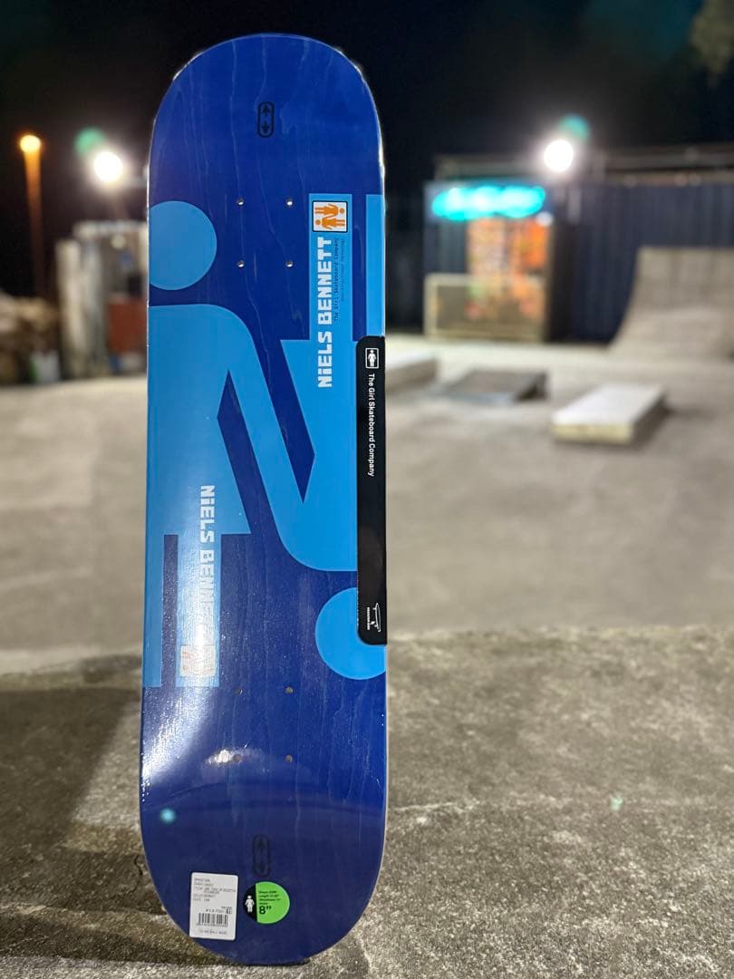 GIRL TWIN-TIP SELECTIONS 8.0 デッキテープ無料付き