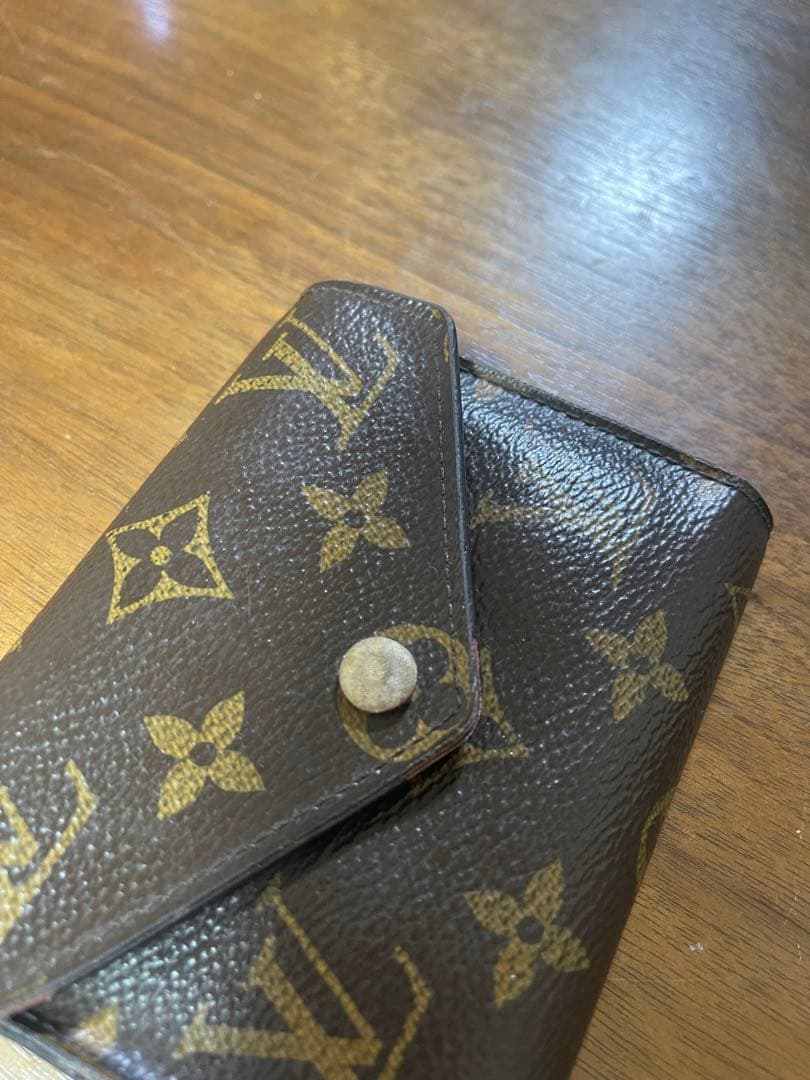 ルイヴィトン M41938 ポルトフォイユ ヴィクトリーヌ 三折財布 モノグラム