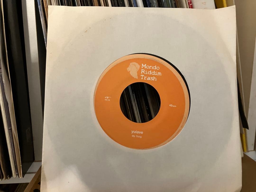 邦楽 playa / yuiave 7inch Mondo Riddim Trash